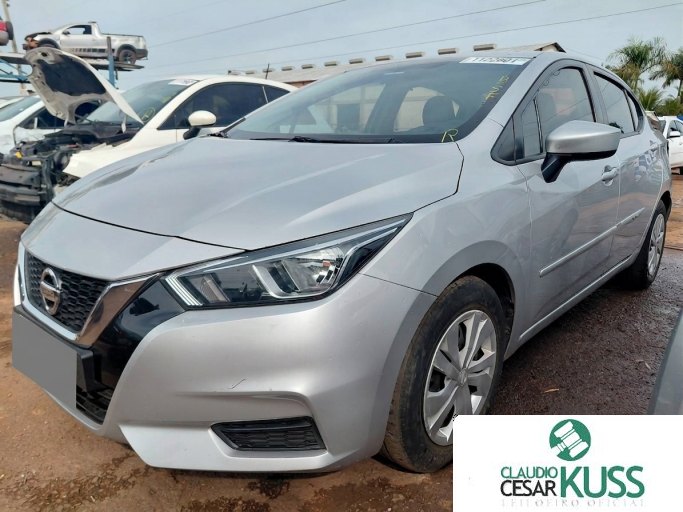 NISSAN VERSA 21/22