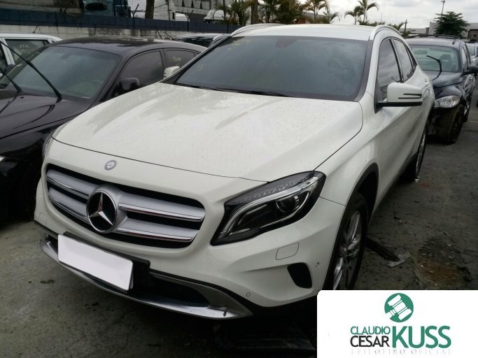 MERCEDES BENZ GLA 16/16