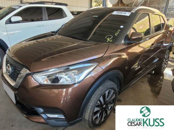 NISSAN KICKS 20/21