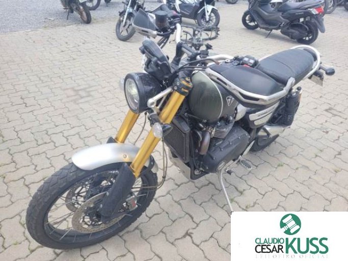 TRIUMPH SCRAMBLER 22/22