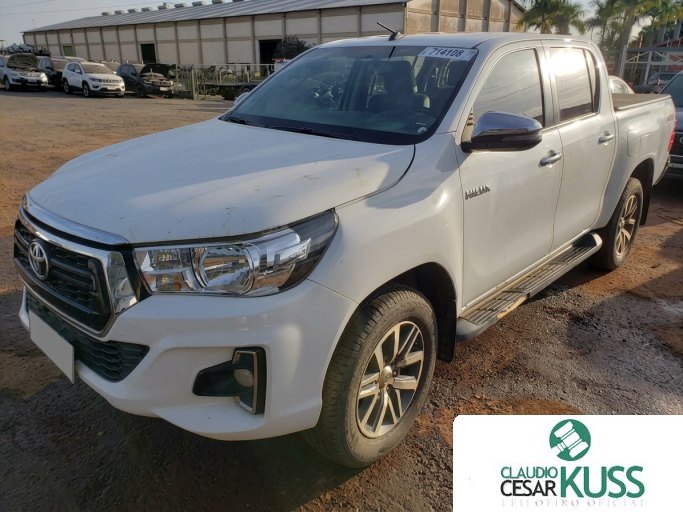 TOYOTA HILUX CD 20/20