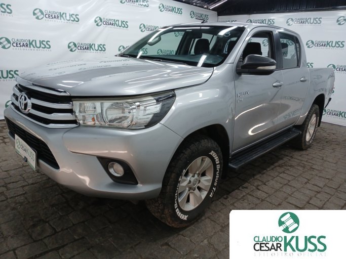 TOYOTA HILUX 16/17