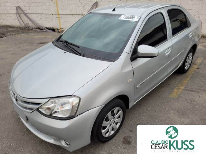 TOYOTA ETIOS SEDAN 14/15