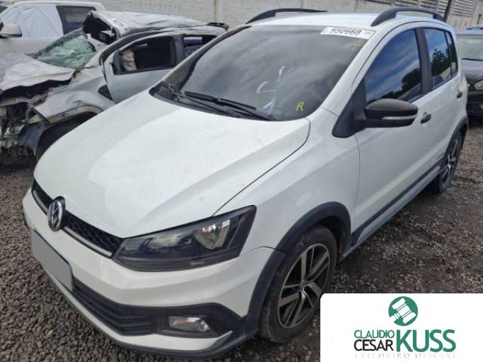 VOLKSWAGEN FOX 18/19
