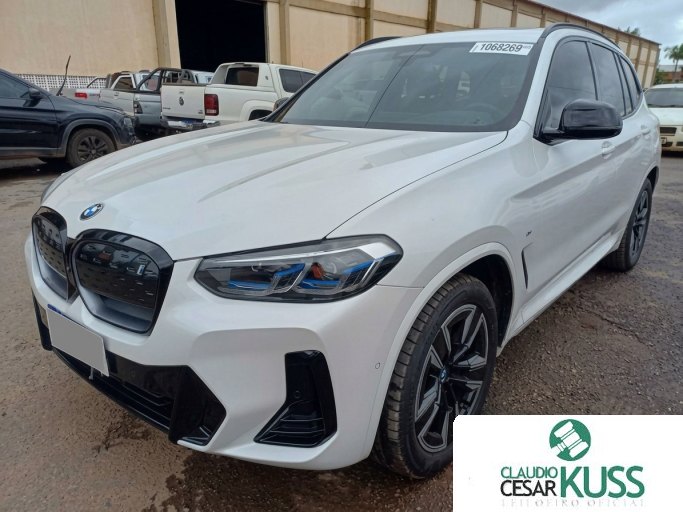 BMW IX3 23/24