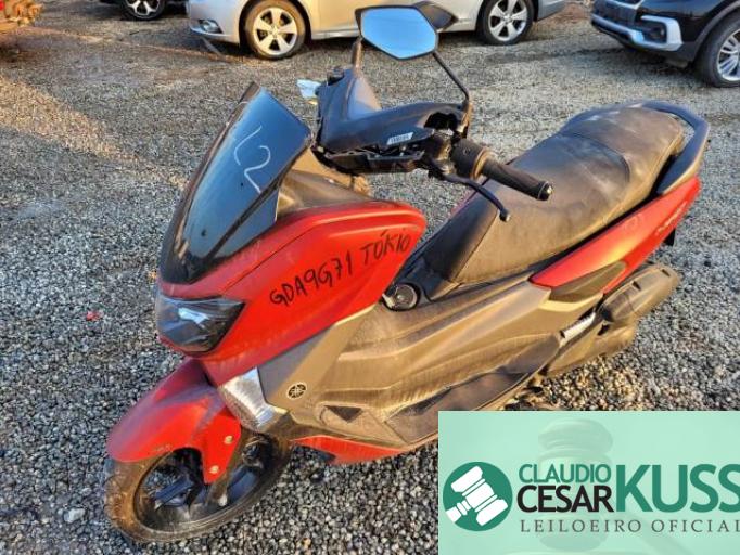 YAMAHA NMAX 20/20