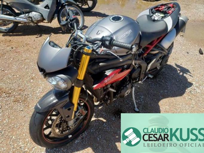 TRIUMPH SPEED TRIPLE 16/17