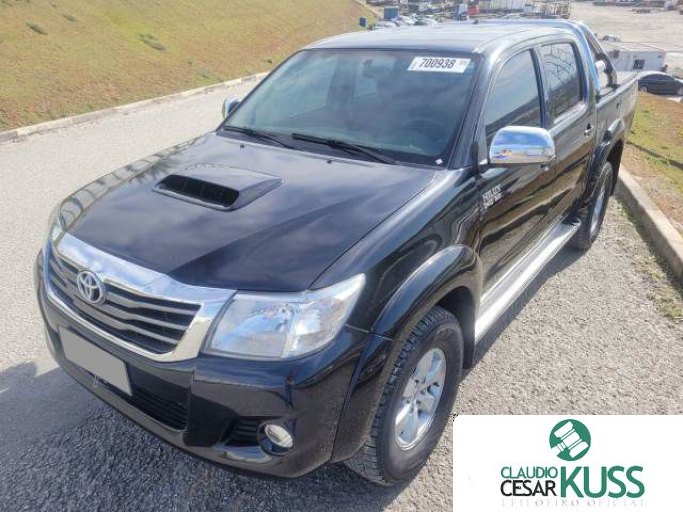 TOYOTA  HILUX CD 13/13